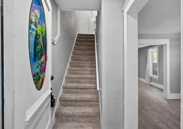 5th image of 1094 Kent St, Saint Paul, MN 55117 | MLS# 7099003