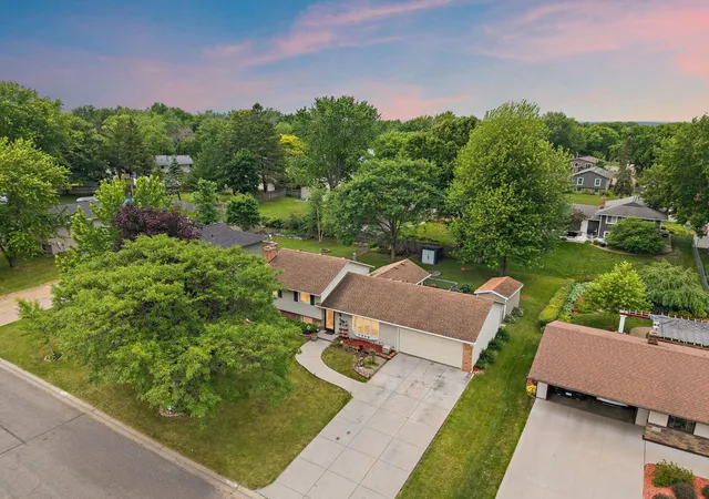 Homes for sale in Cottage Grove, MN | 7358 Innsdale Ave S, Cottage Grove, MN 55016 | MLS# 7099087