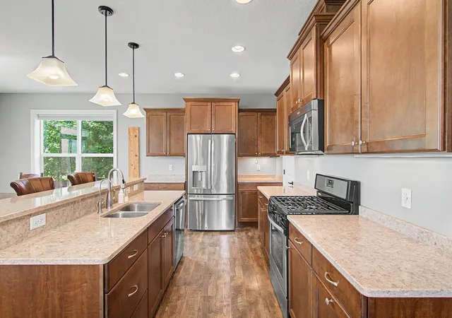 4th image of 801 Yellowstone Trl, Waconia, MN 55387 | MLS# 7099131