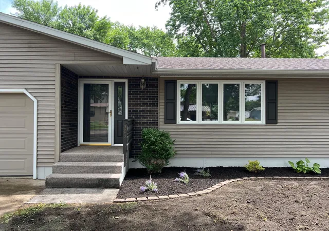 Homes for sale in Ellendale, MN | 703 S 3Rd St, Ellendale, MN 56026 | MLS# 7099161