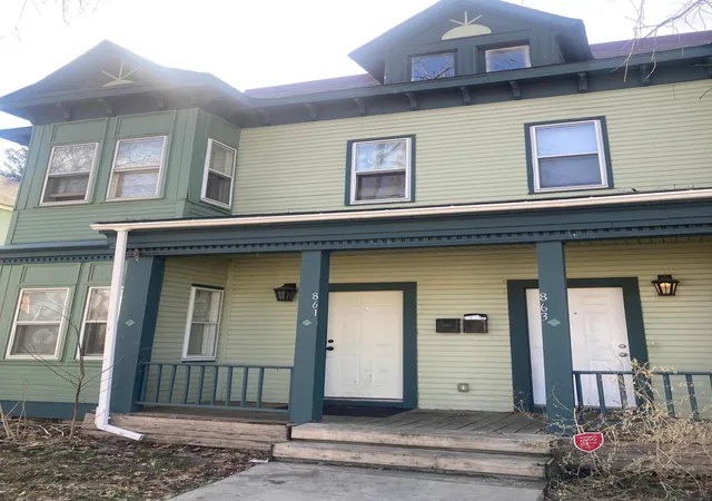 1st image of 861 Burr St, Saint Paul, MN 55130 | MLS# 7099167