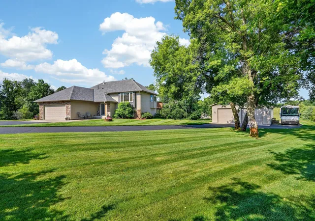 Homes for sale in Forest Lake, MN | 24450 Fallbrook Ave, Forest Lake, MN 55025 | MLS# 7099172