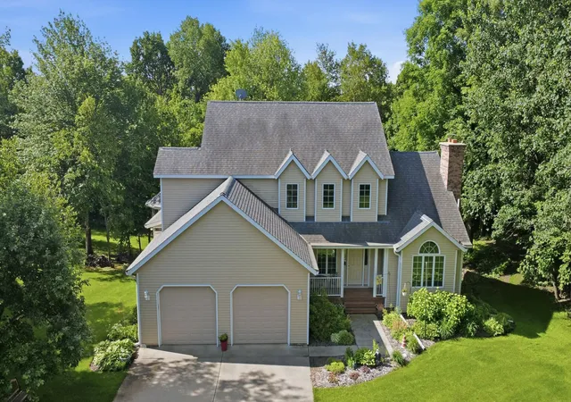 1st image of 2320 40th St N, Sartell, MN 56377 | MLS# 7099175