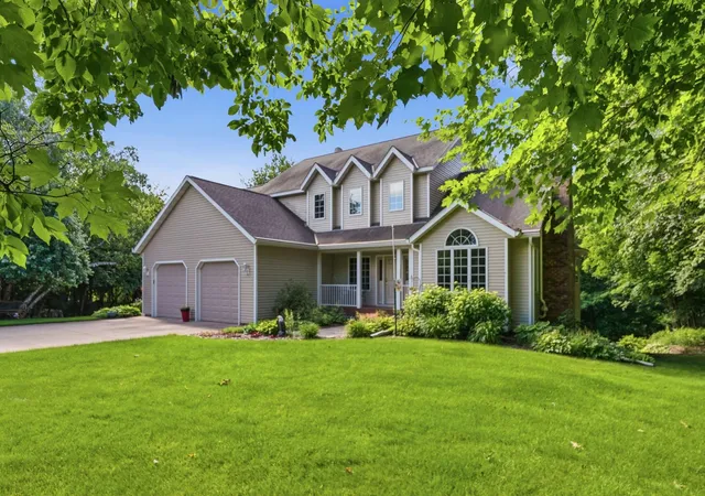 Single family home for sale at 2320 40th Street N, Sartell, MN 56377 | MLS# 7099175