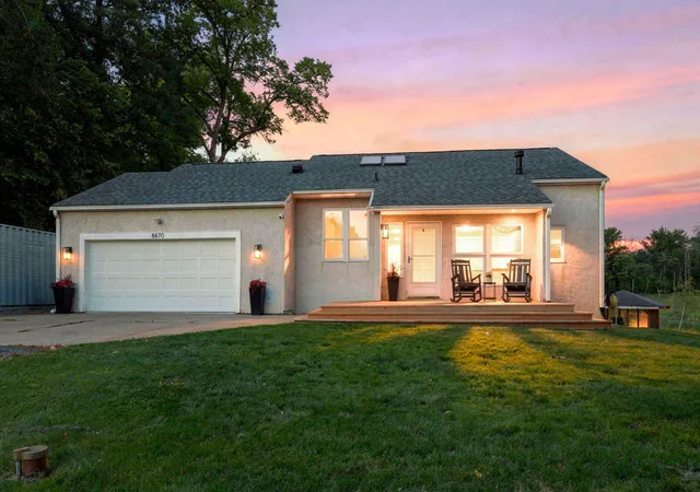 1st image of 8870 202nd St N, Forest Lake, MN 55025 | MLS# 7099187