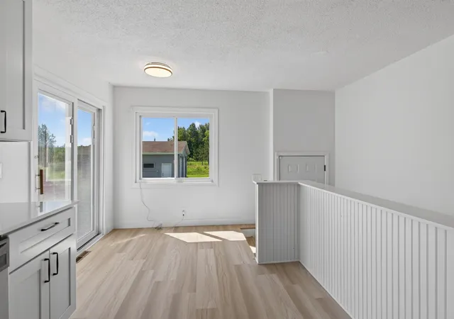 Photo 3 of Single family home for sale at 5868 Rice Lake Rd, Duluth, MN 55803 | MLS# 7099196 | Listing updated on 2026-09-18