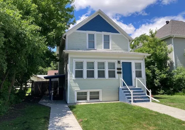 1st image of 910 7th St N, Fargo, ND 58102 | MLS# 7099197