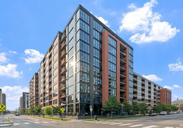 Photo 3 of Condo for sale at 215 10th Avenue S #533, Minneapolis, MN 55415 | MLS# 7099203 | Listing updated on 2026-07-29