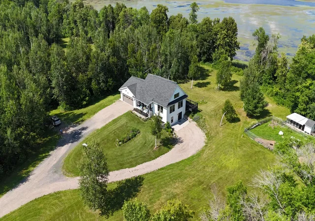 Photo 1 of Sale Pending at 28615 Quail Rd, Shafer, MN 55074 | MLS# 7099204 | Listing updated on 2026-09-29