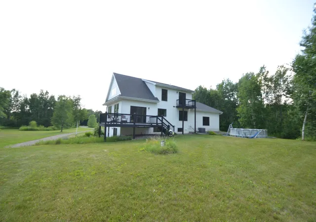 Photo 3 of Sale Pending at 28615 Quail Rd, Shafer, MN 55074 | MLS# 7099204 | Listing updated on 2026-09-29