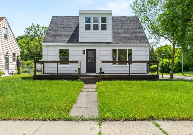 1st image of 1601 11th St N, Fargo, ND 58102 | MLS# 7099226