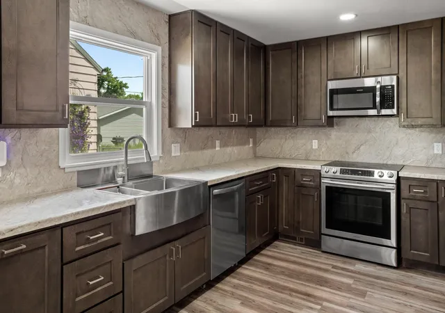 3rd image of 1601 11Th St N, Fargo, ND 58102 | MLS# 7099226