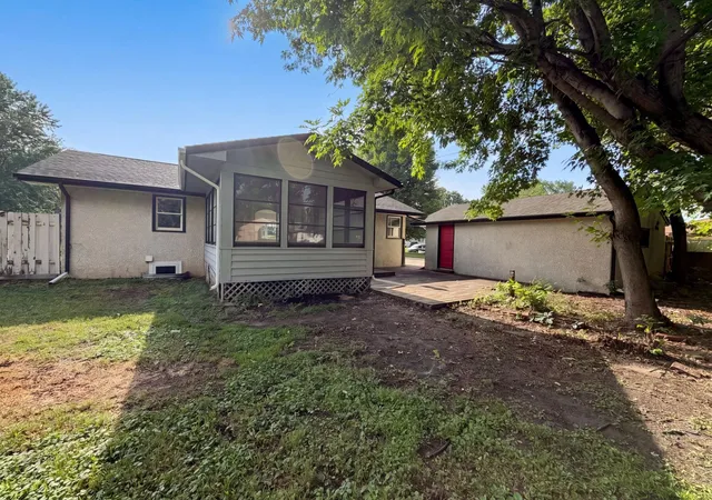 5th image of 6180 6Th St Ne, Minneapolis, MN 55432 | MLS# 7099237