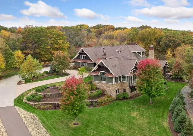 Photo 3 of Mansion for sale at 12870 Saint Croix Trl N, Stillwater, MN 55082 | MLS# 7099248 | Listing updated on 2026-10-14