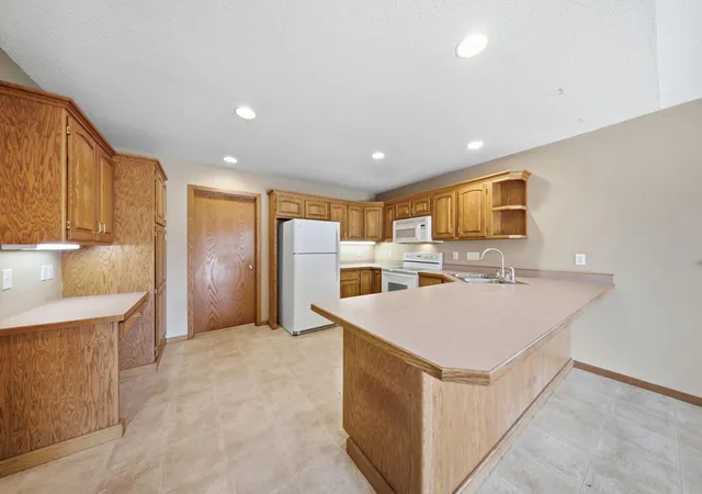 3rd image of 2200 Cattail Wy, Hudson, WI 54016 | MLS# 7099251