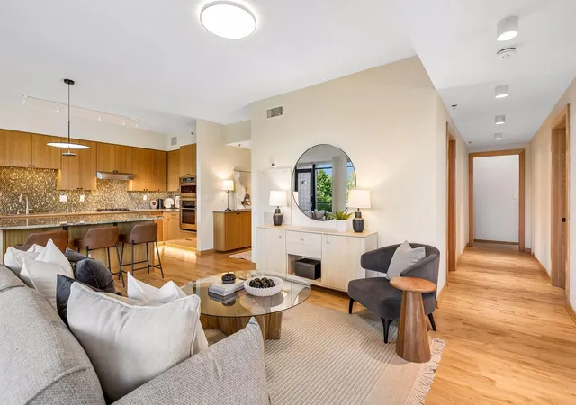 Photo 3 of Condo for sale at 215 10th Avenue S #313, Minneapolis, MN 55415 | MLS# 7099266 | Listing updated on 2026-10-05