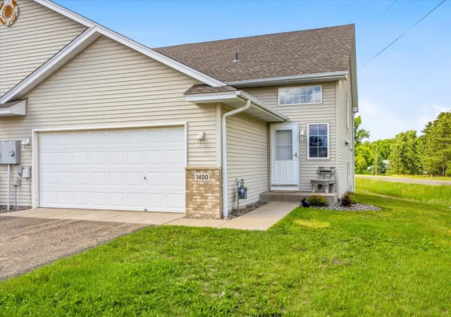 Homes for sale in Princeton, MN | 1400 17th St N, Princeton, MN 55371 | MLS# 7099267