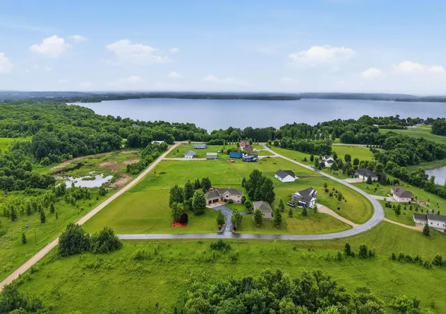 3rd image of 15304 Trillium Trl, Lake Park, MN 56554 | MLS# 7099275