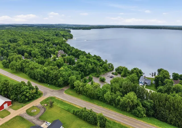 4th image of 15304 Trillium Trl, Lake Park, MN 56554 | MLS# 7099275