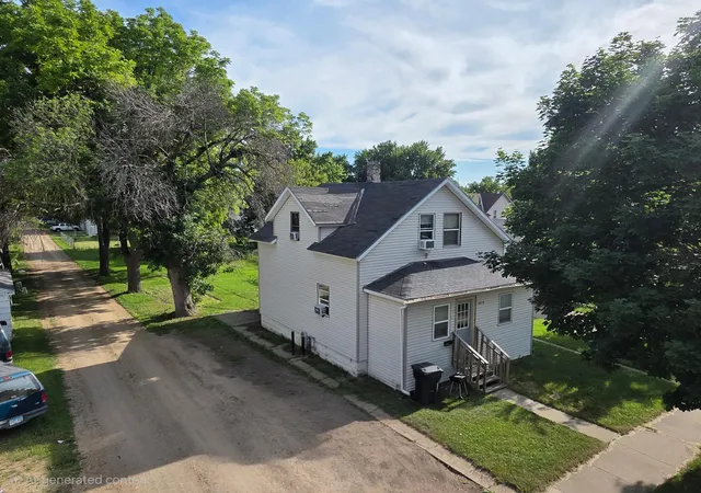 Homes for sale in Worthington, MN | 1019 Paulson Ave, Worthington, MN 56187 | MLS# 7099309