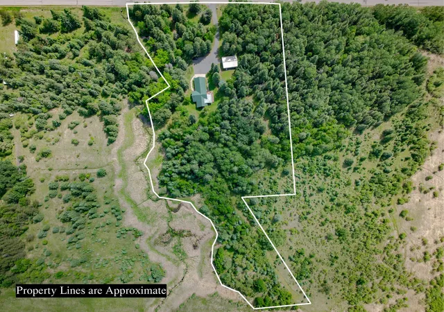 Homes for sale in International Falls, MN | 2201 County Road 109, International Falls, MN 56649 | MLS# 7099321