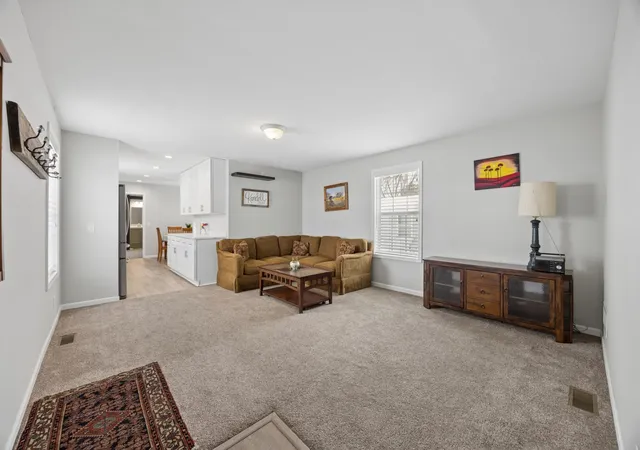 Photo 2 of Single family home for sale at 950 Cessna Dr, Saint Paul, MN 55112 | MLS# 7099327 | Listing updated on 2026-08-12
