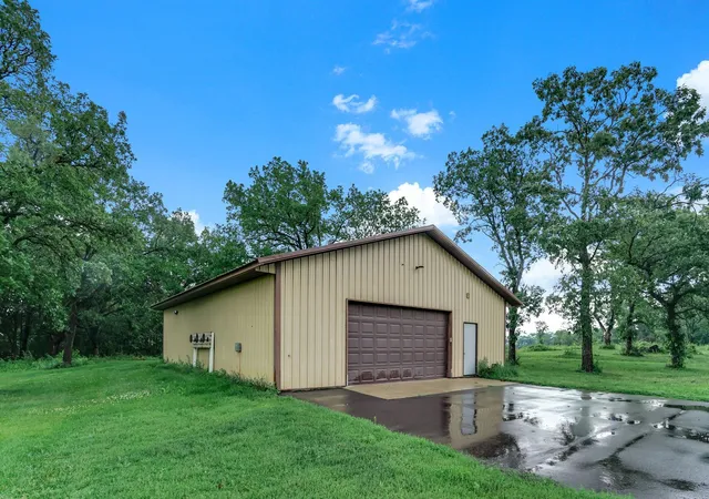 Photo 3 of Sale Pending at 201 Norwood Dr, Big Lake, MN 55309 | MLS# 7099409 | Listing updated on 2026-08-20