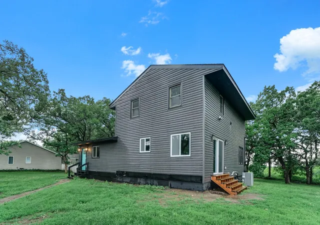 Photo 3 of Sale Pending at 201 Norwood Dr, Big Lake, MN 55309 | MLS# 7099409 | Listing updated on 2026-08-20