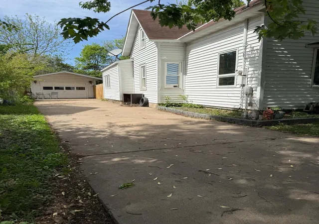 2nd image of 106 W 5th St, Cochrane, WI 54622 | MLS# 7099436