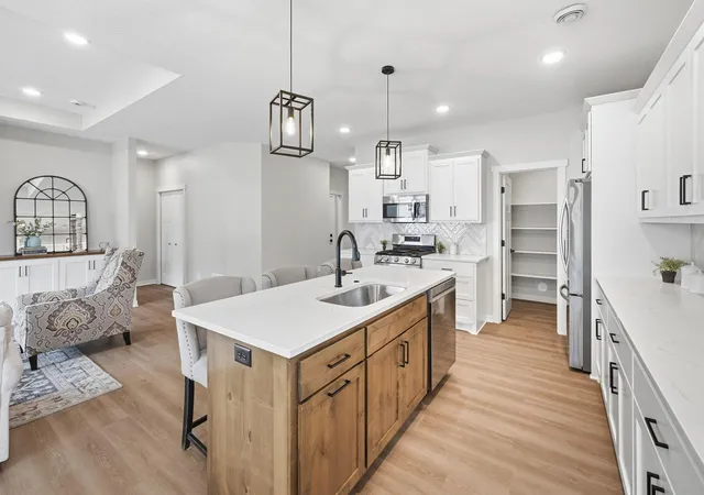 5th image of 13810 102Nd Ct N, Maple Grove, MN 55369 | MLS# 7099467