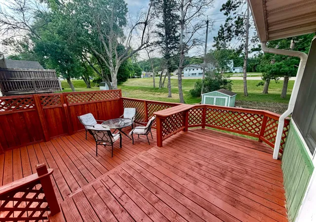 Photo 4 of Sale Pending at 1019 Maple St, Red Wing, MN 55066 | MLS# 7099469 | Listing updated on 2026-08-18