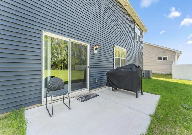 17th image of 6670 Pine Arbor Blvd S, Cottage Grove, MN 55016 | MLS# 7099478