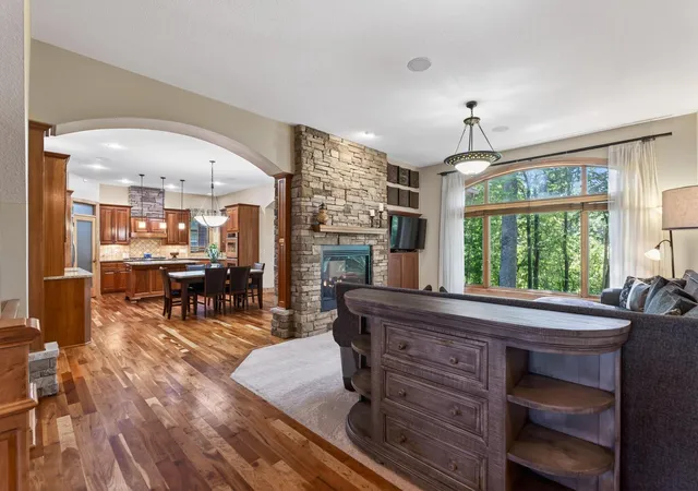 3rd image of 9951 Vagabond Ct N, Maple Grove, MN 55311 | MLS# 7099490