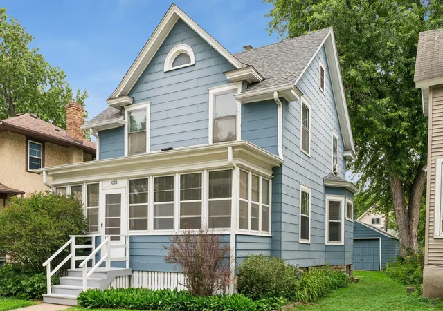 Photo 1 of Sale Pending at 1092 15th Avenue Se, Minneapolis, MN 55414 | MLS# 7099511 | Listing updated on 2026-08-10