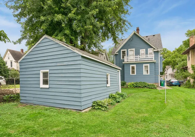 Photo 30 of Sale Pending at 1092 15th Avenue Se, Minneapolis, MN 55414 | MLS# 7099511 | Listing updated on 2026-08-10