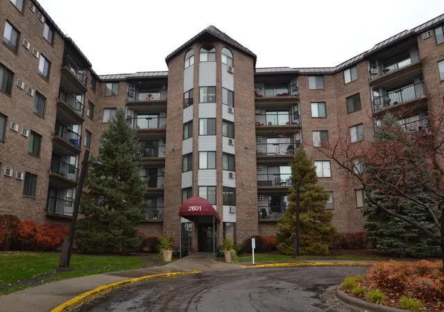 Condo for sale at 2601 Kenzie Ter #429, Saint Anthony, MN 55418 | MLS# 7099527