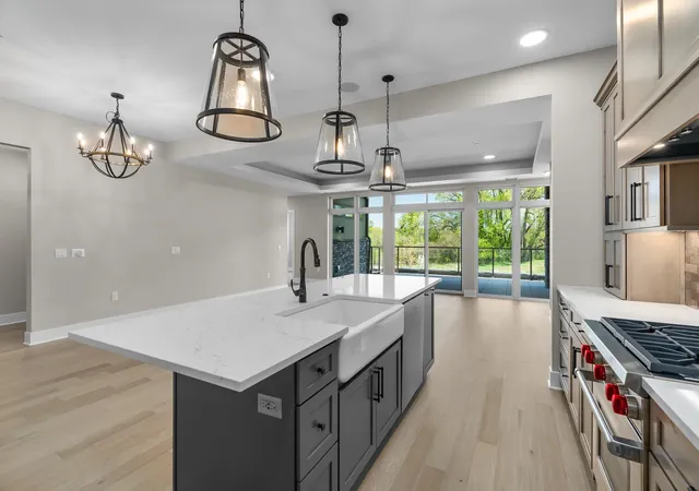 5th image of 1 Hill Farm Rd #111, Saint Paul, MN 55127 | MLS# 7099536