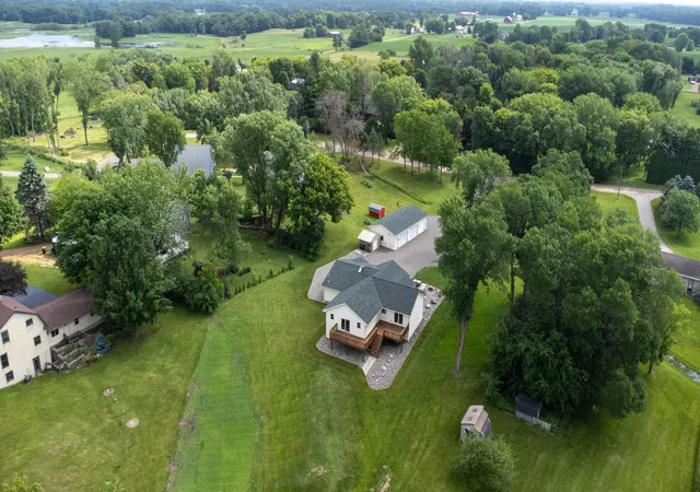 Homes for sale in Delano, MN | 5885 Dalton Ave Se, Delano, MN 55328 | MLS# 7099537