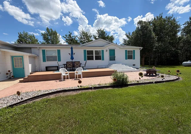 Homes for sale in Roseau, MN | 26790 County Road 15, Roseau, MN 56751 | MLS# 7099558