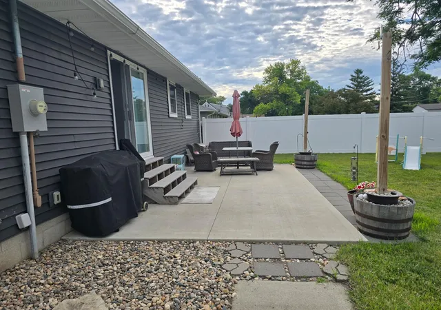 Homes for sale in Olivia, MN | 1207 W Park Ave, Olivia, MN 56277 | MLS# 7099573
