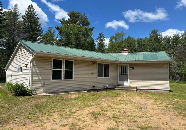 Homes for sale in Mc Gregor, MN | 224 S Maddy St, Mc Gregor, MN 55760 | MLS# 7099577