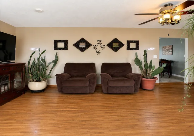 3rd image of 1629 Poplar Dr, Red Wing, MN 55066 | MLS# 7099600