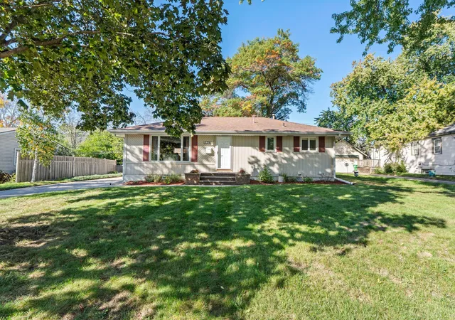 Photo 3 of Single family home for sale at 5843 June Ave N, Minneapolis, MN 55429 | MLS# 7099601 | Listing updated on 2026-10-10