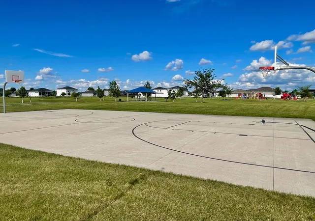 45th image of 4766 34th St S, Fargo, ND 58104 | MLS# 7099605