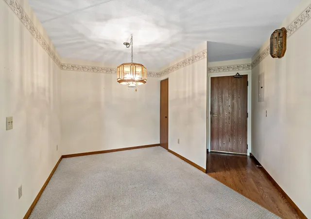 3rd image of 2601 Kenzie Ter #315, Saint Anthony, MN 55418 | MLS# 7099622
