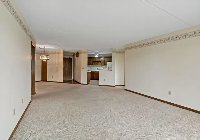 4th image of 2601 Kenzie Ter #315, Saint Anthony, MN 55418 | MLS# 7099622