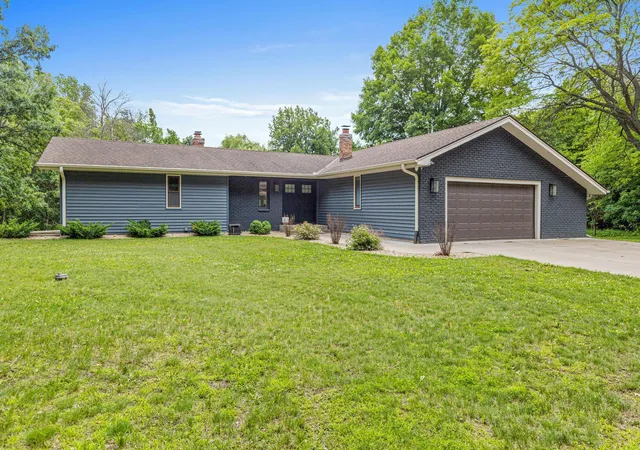 1st image of 11725 247th Ave Nw, Zimmerman, MN 55398 | MLS# 7099625