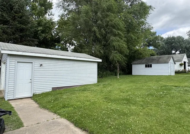3rd image of 449 13Th St, Red Wing, MN 55066 | MLS# 7099630