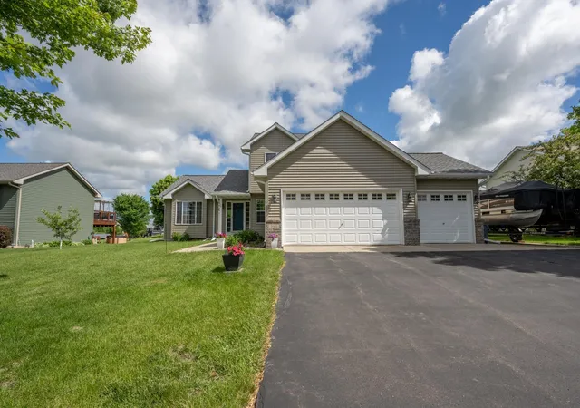 2nd image of 293 Birch St, Baldwin, WI 54002 | MLS# 7099722