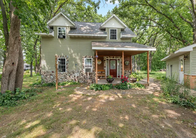 Photo 3 of Single family home for sale at 17252 Riverwood Dr, Little Falls, MN 56345 | MLS# 7099753 | Listing updated on 2026-08-25